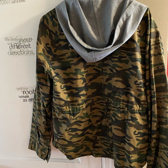 Forever 21 Army Jacket w/ Attached Hood - Picture 3 of 3